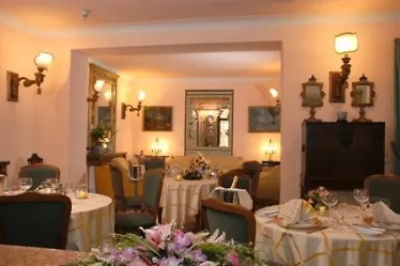 Grand Fiorio Hotel Grottaferrata